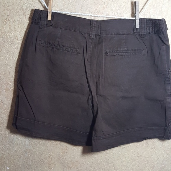 St. John's Bay Shorts - Picture 3 of 4